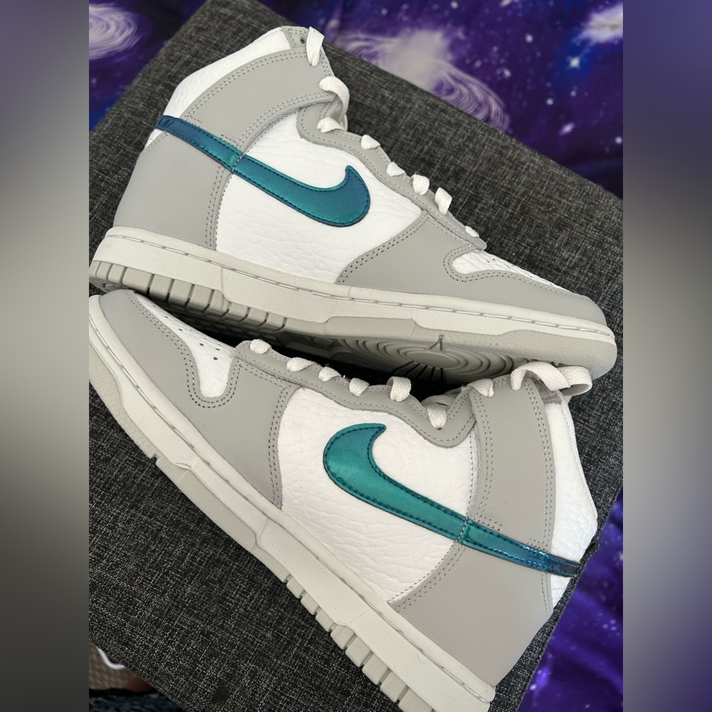 Woman’s Nike Dunk High